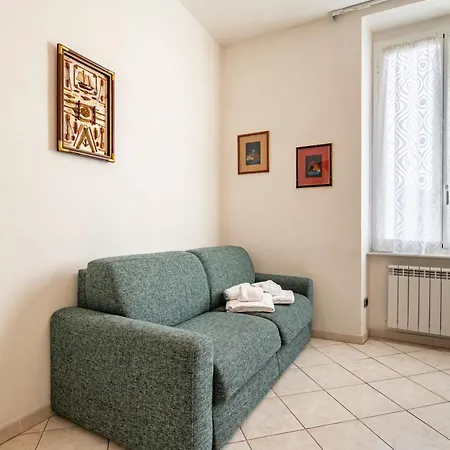 Guesthost - A Casa Di Eufemia - Migliarina Station Apartman La Spezia