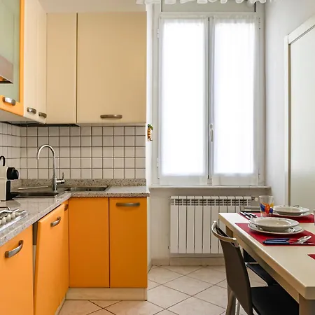 Apartament Guesthost - A Casa Di Eufemia - Migliarina Station
